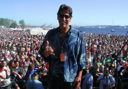 Activist Steve Kubby, co-author of a new legalization bill for California, at Seattle Hempfest.